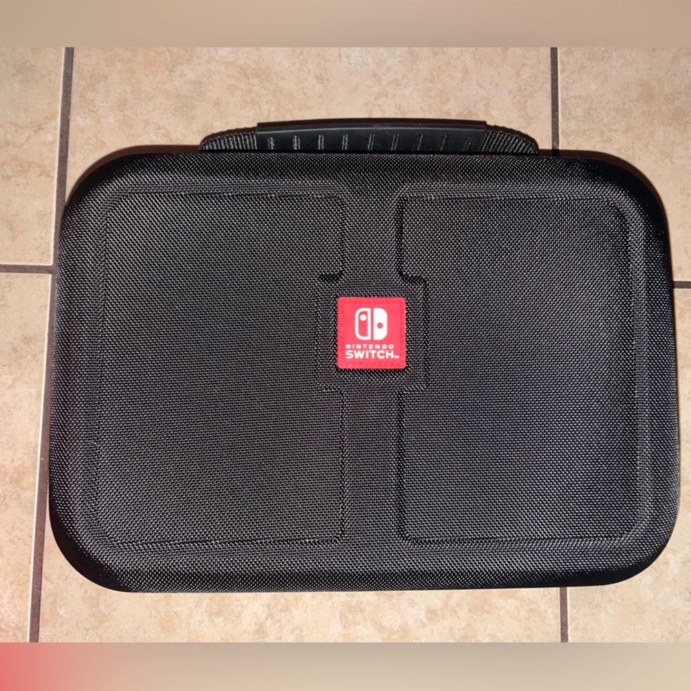Nintendo switch system deluxe travel case